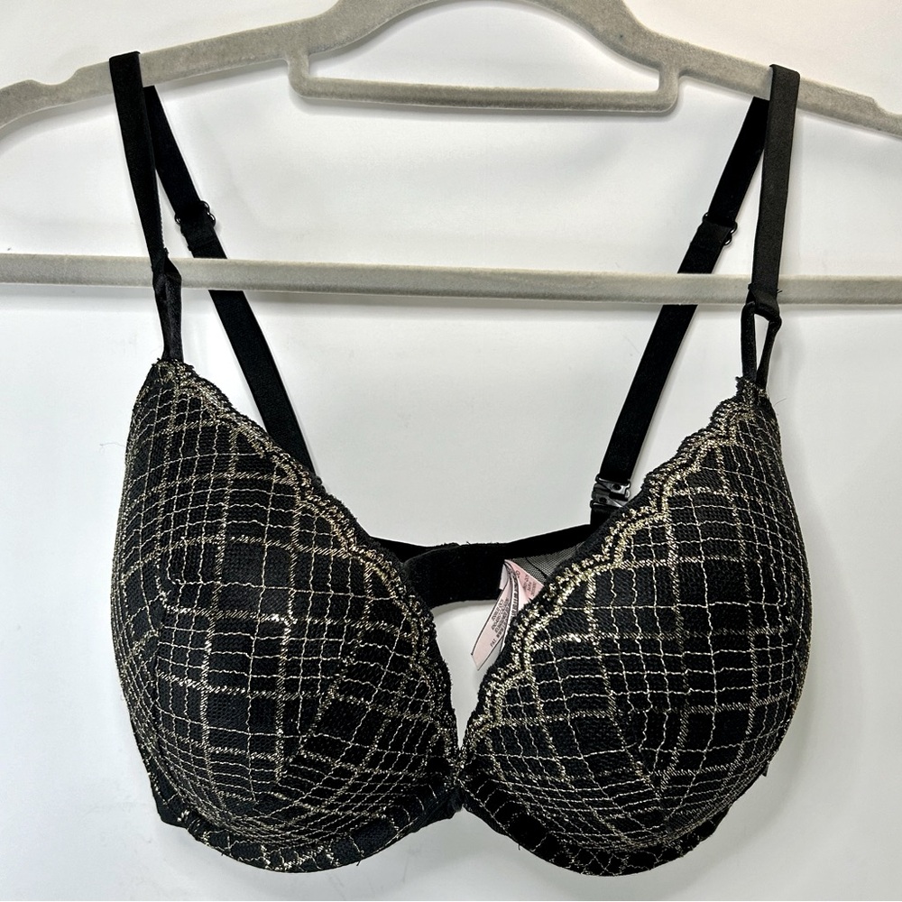 Victoria's Secret Black & Gold Push Up Adjustable Strap Bra 32DDD